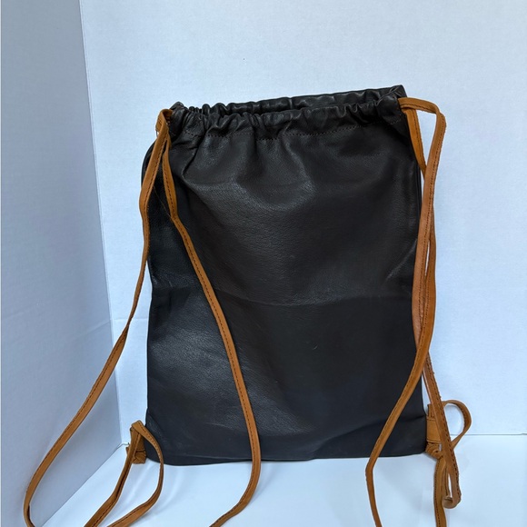 Vintage Hogsback Leather Co. Drawstring Backpack - Picture 3 of 5